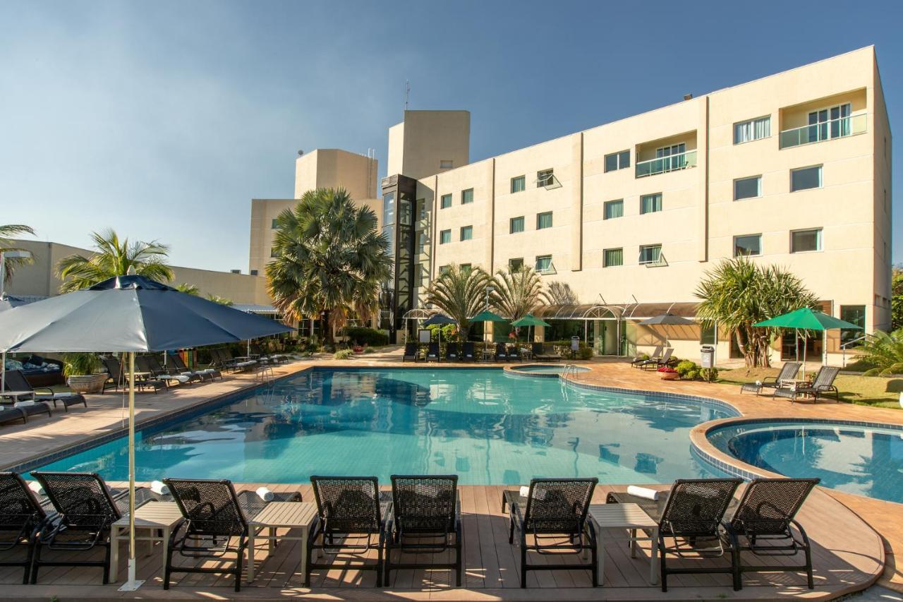 Vinhedo Plaza Hotel ภายนอก รูปภาพ