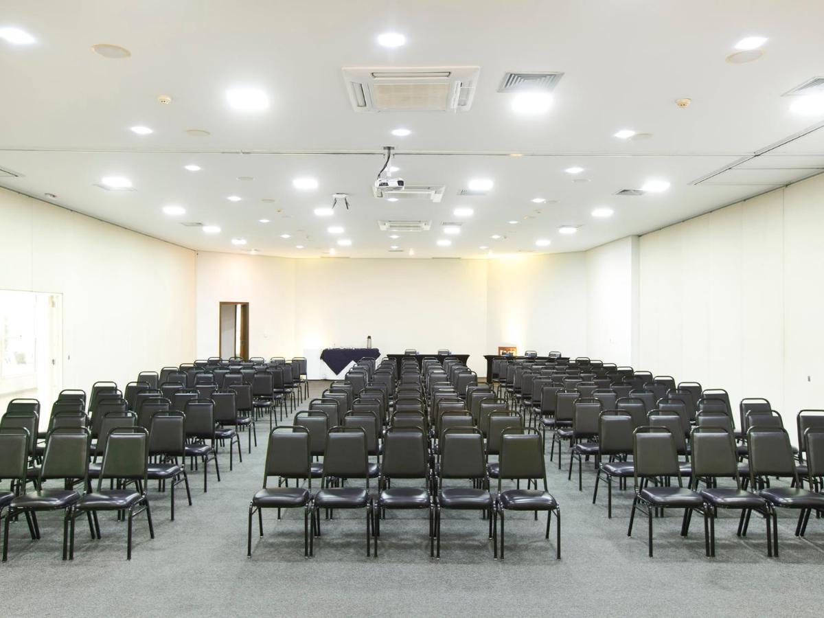 Vinhedo Plaza Hotel ภายนอก รูปภาพ